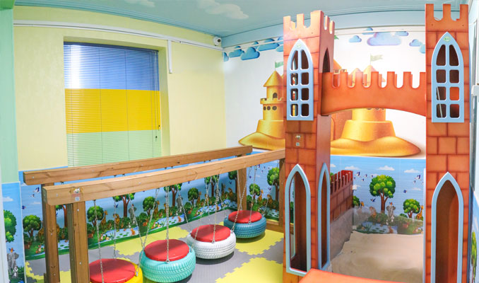 تابلوی قلعه کاربازی